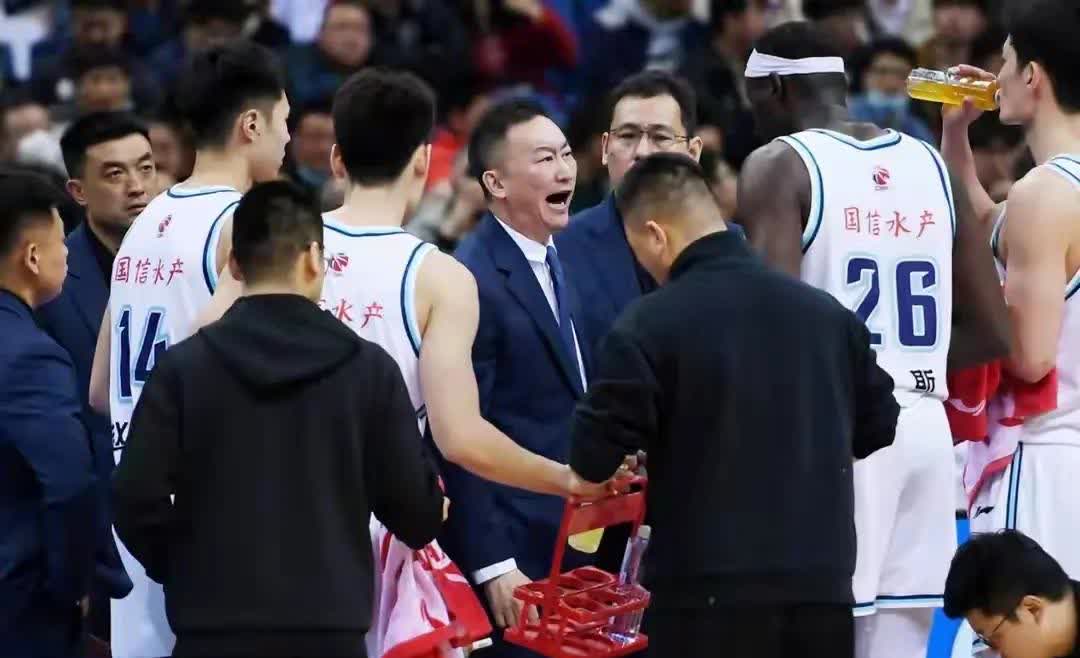 天津队勇往直前，火力全开争夺夺冠